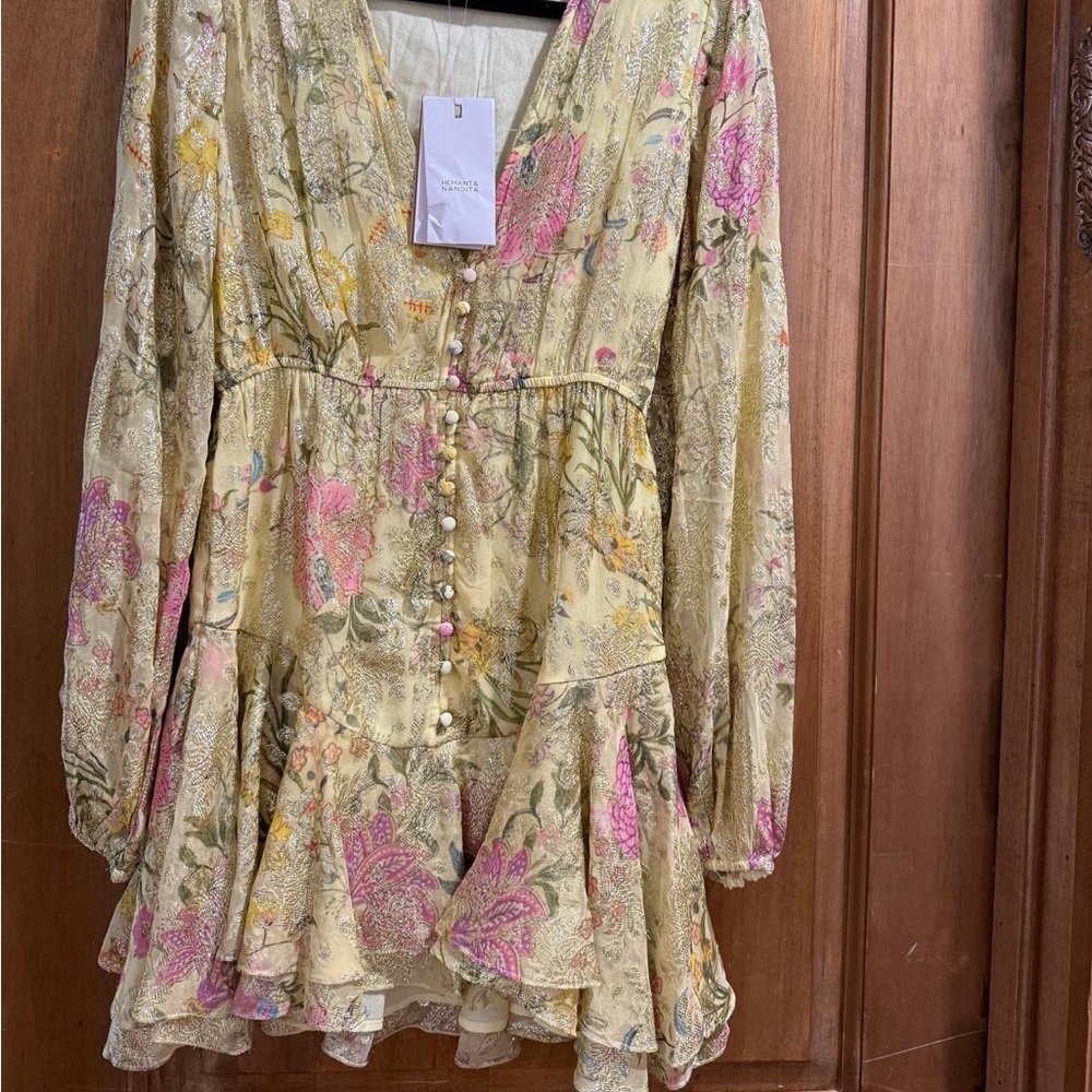 Hemant and Nandita Pria Dress - Picture 7 of 7